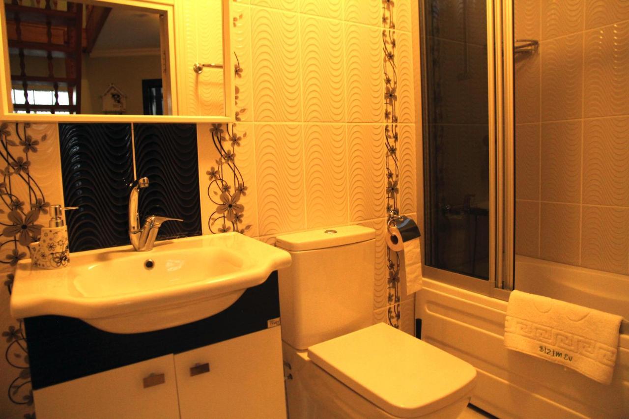 Bizim Ev Villa Сапанджа Екстериор снимка
